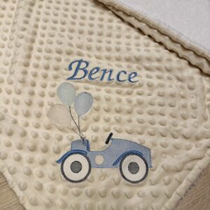 Babatakaró - Autó fiú