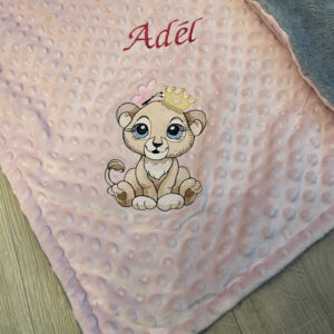 Babatakaró - Oroszlán lány